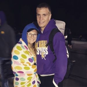 Meet your Posher, Quin